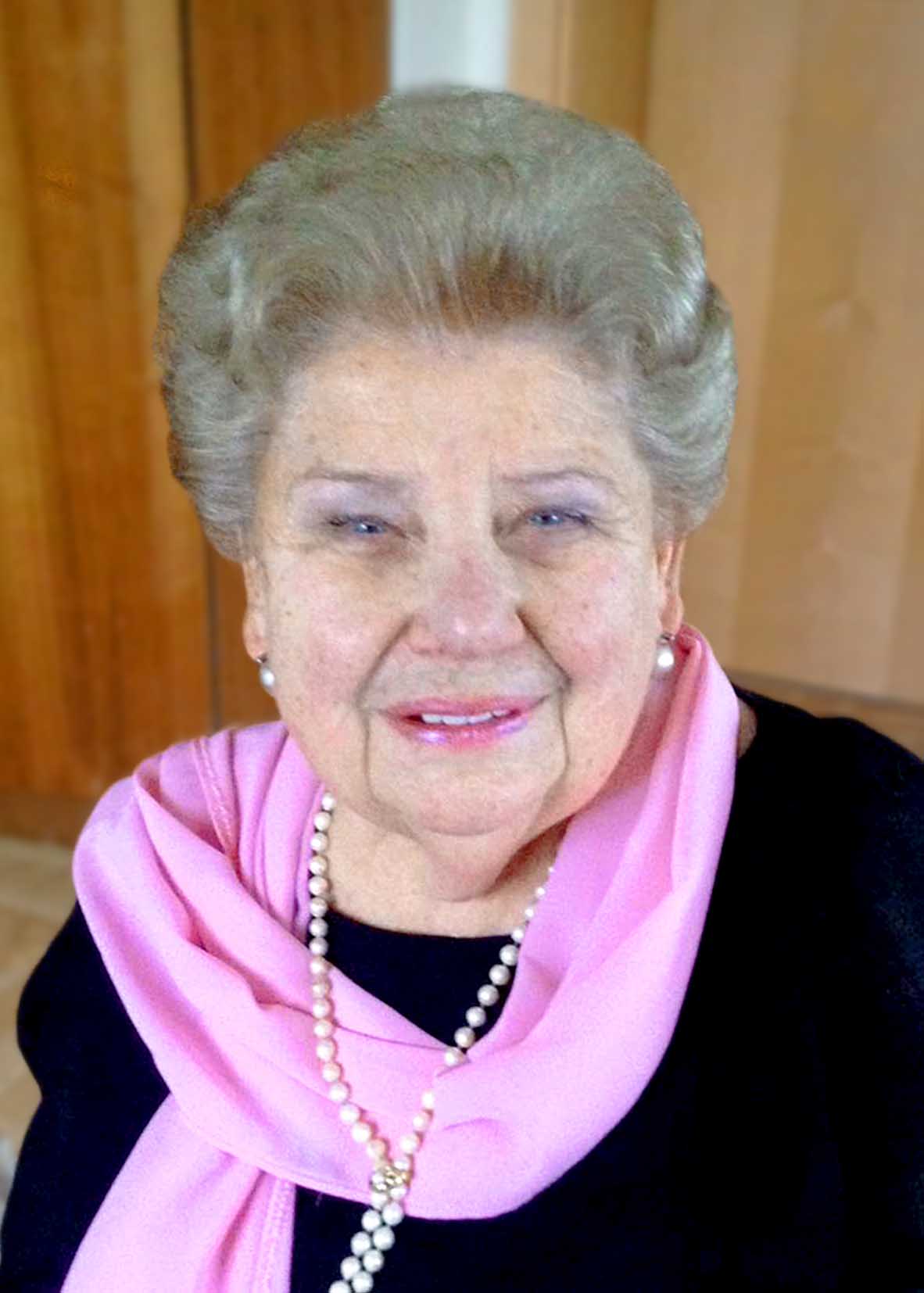 Maria Diewald (87)