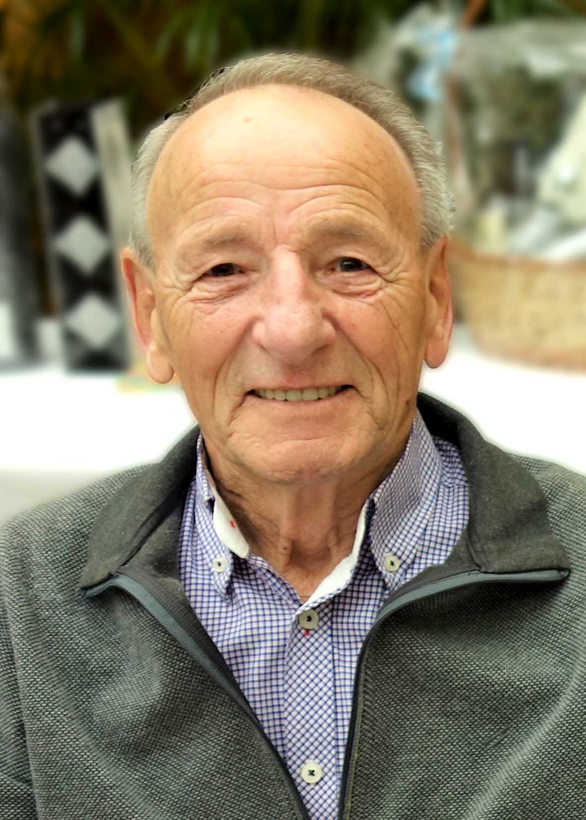 Manfred Ecker (79)