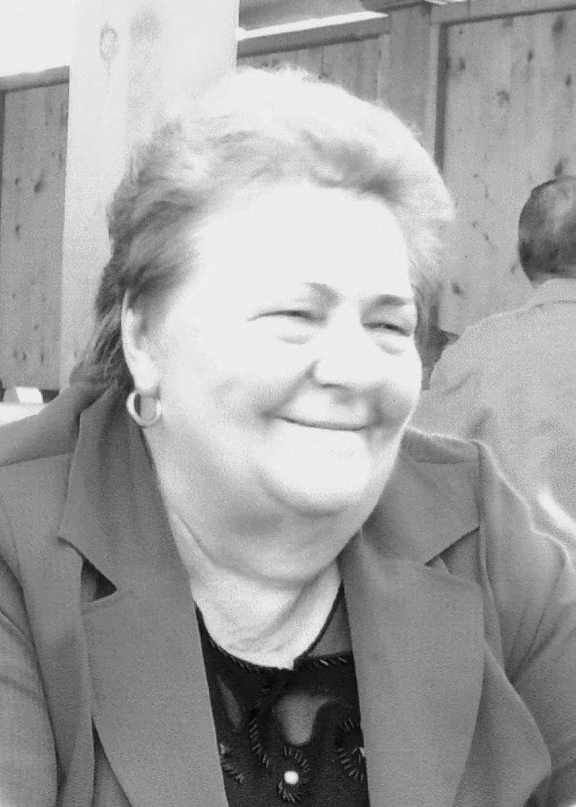 Anna Ernst (79)