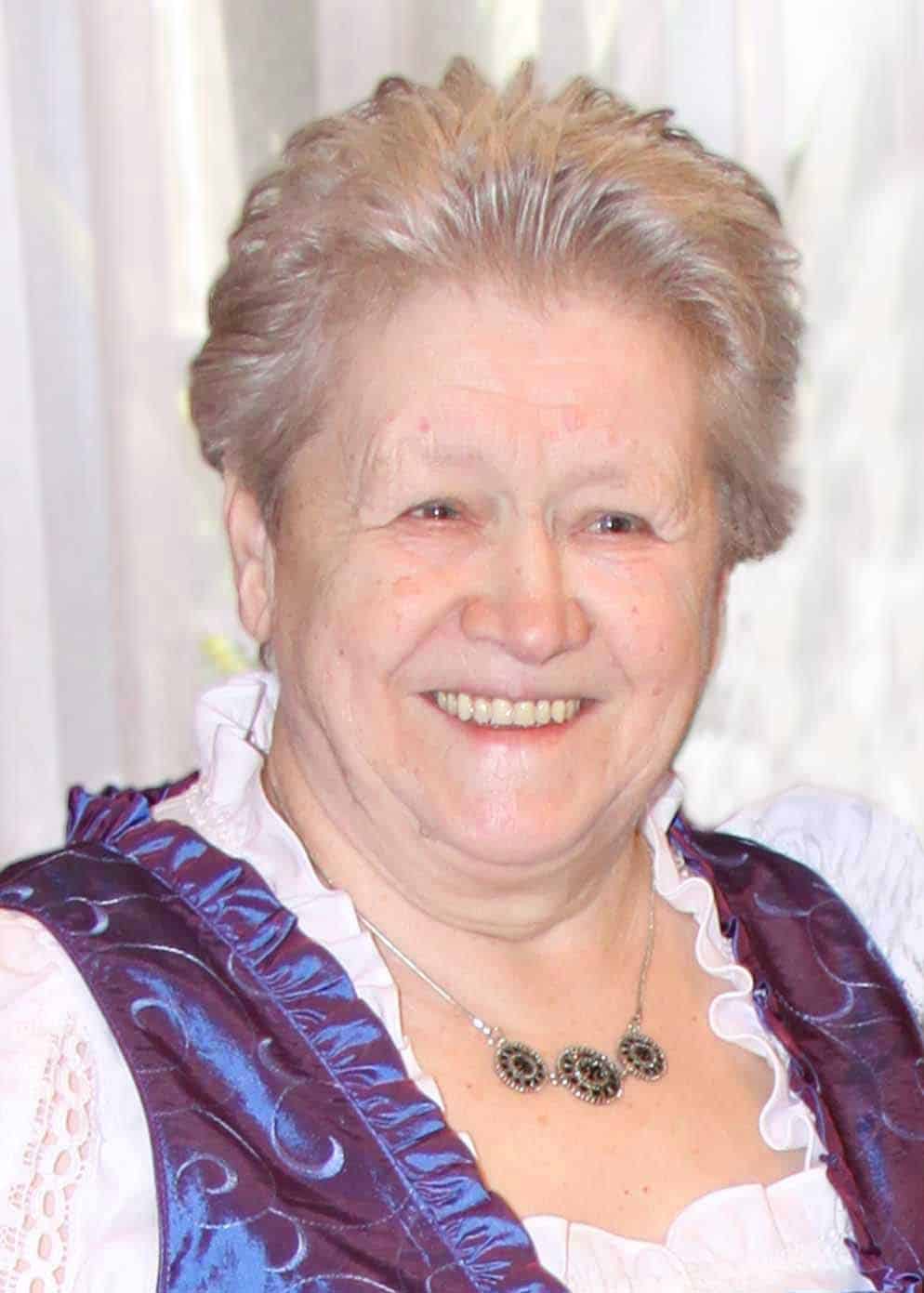 Anna Flonner (85)