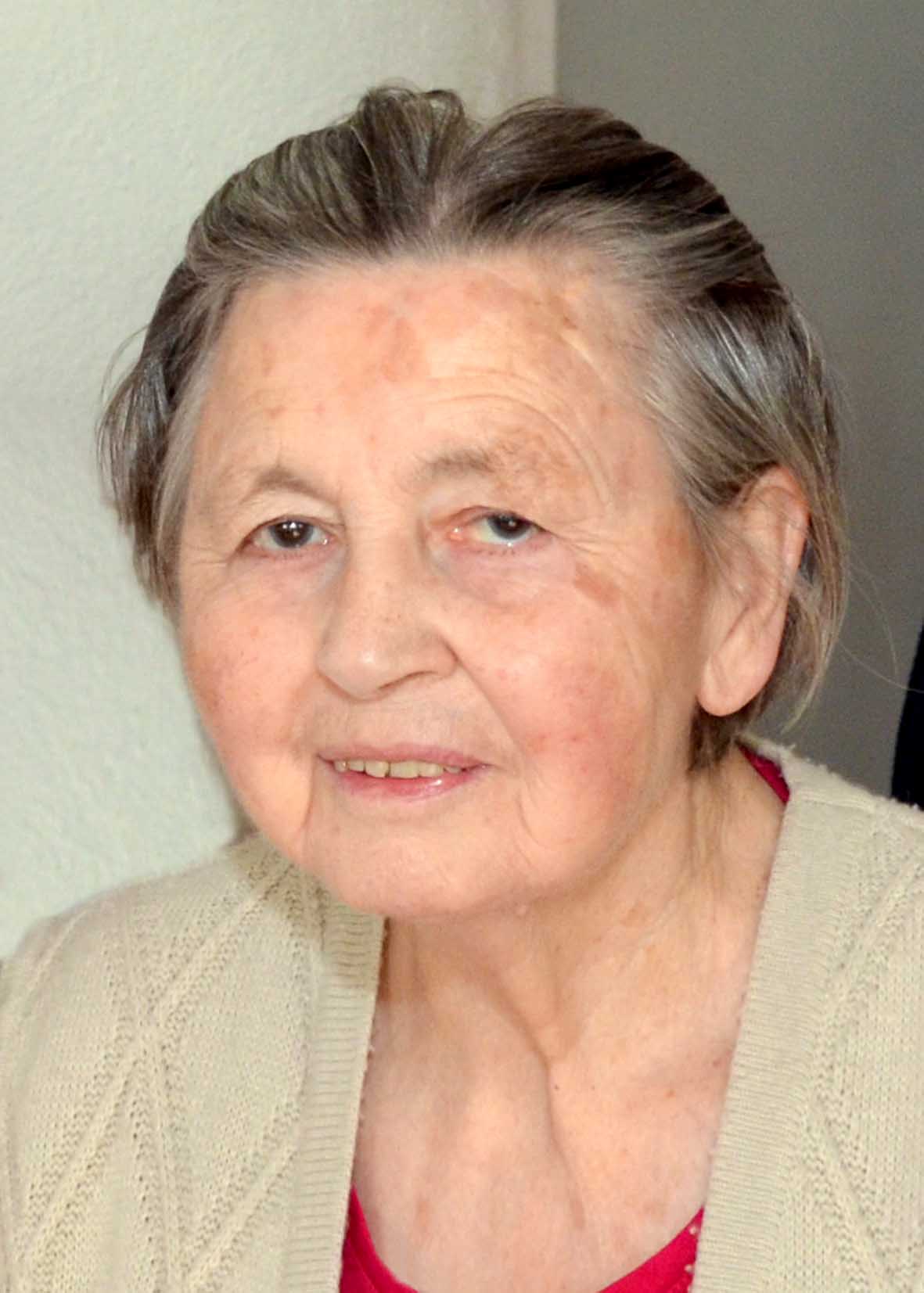 Anna Glatz (87)