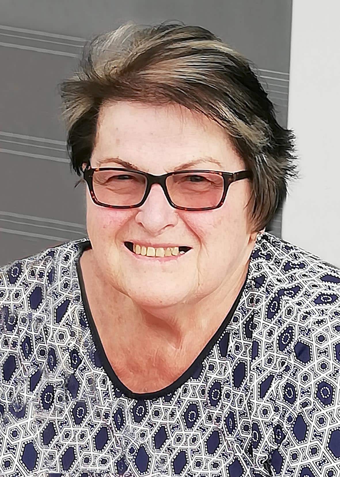 Karin Hofer-Koch (69)