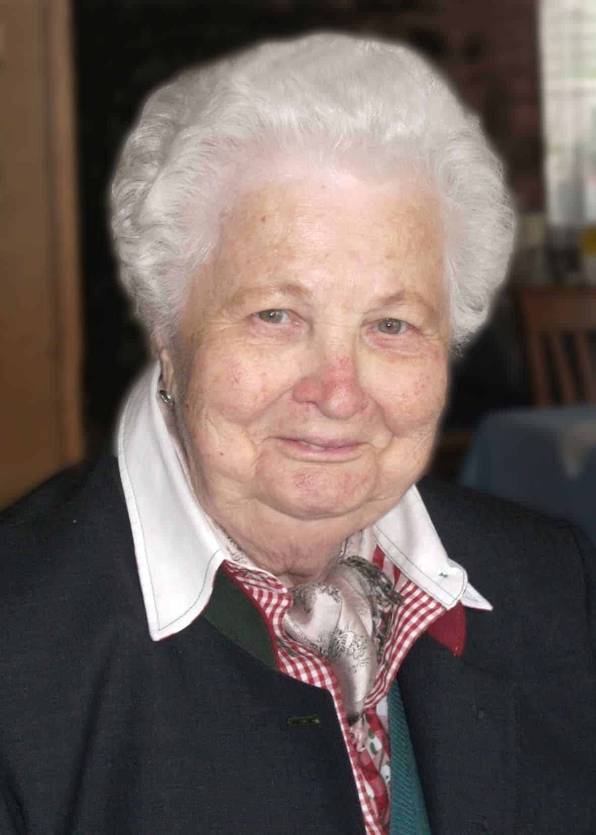 Hermine Kager (89)