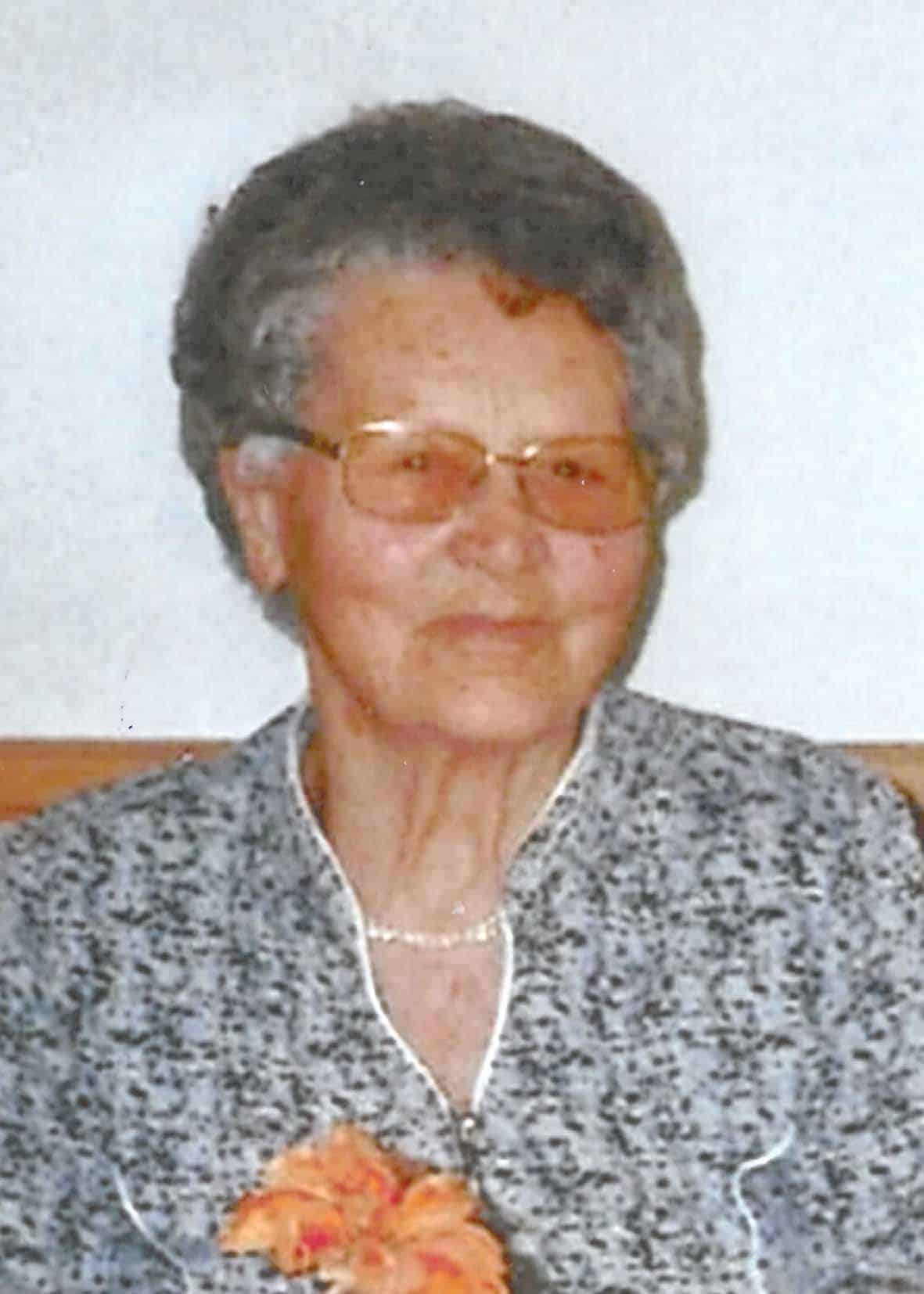 Anna Kölbl (86)