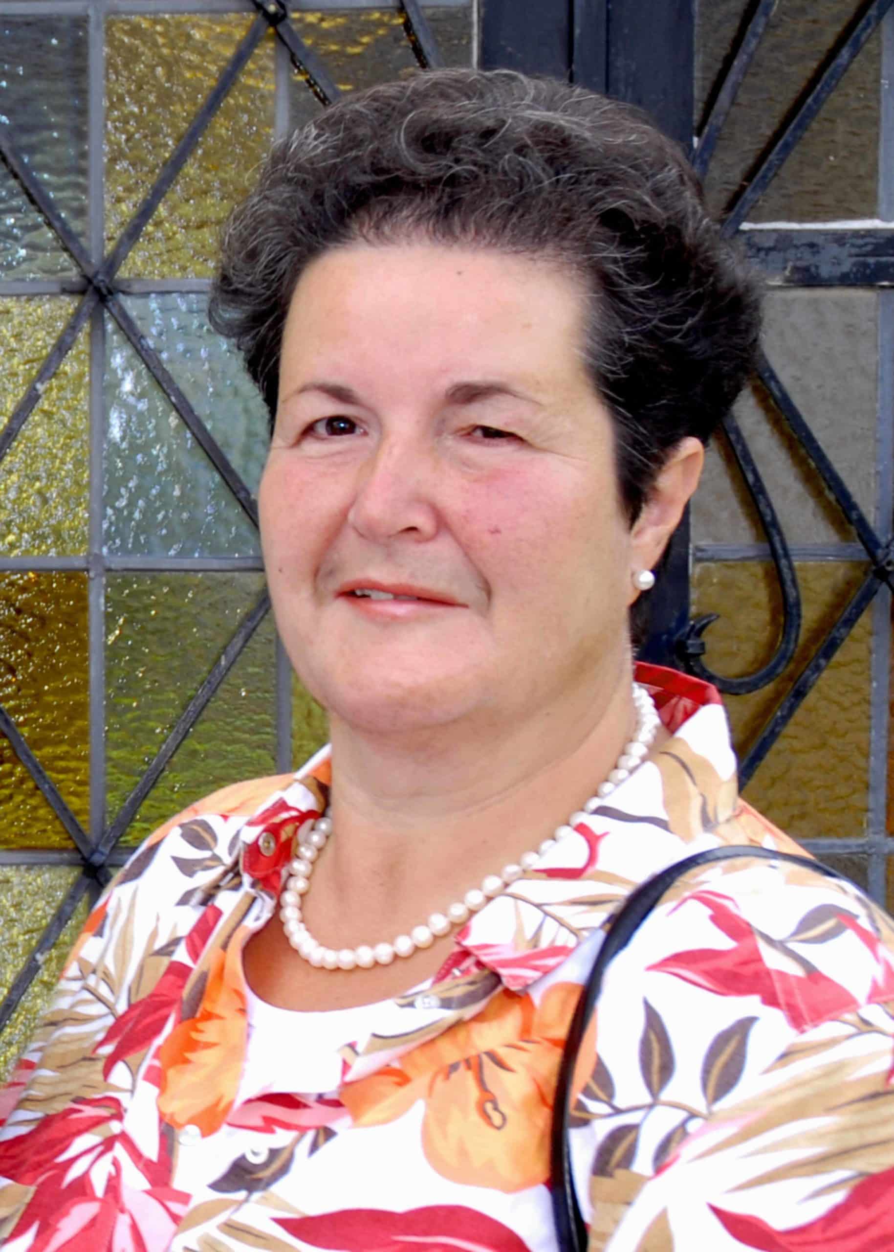 Elisabeth Lamprecht (68)