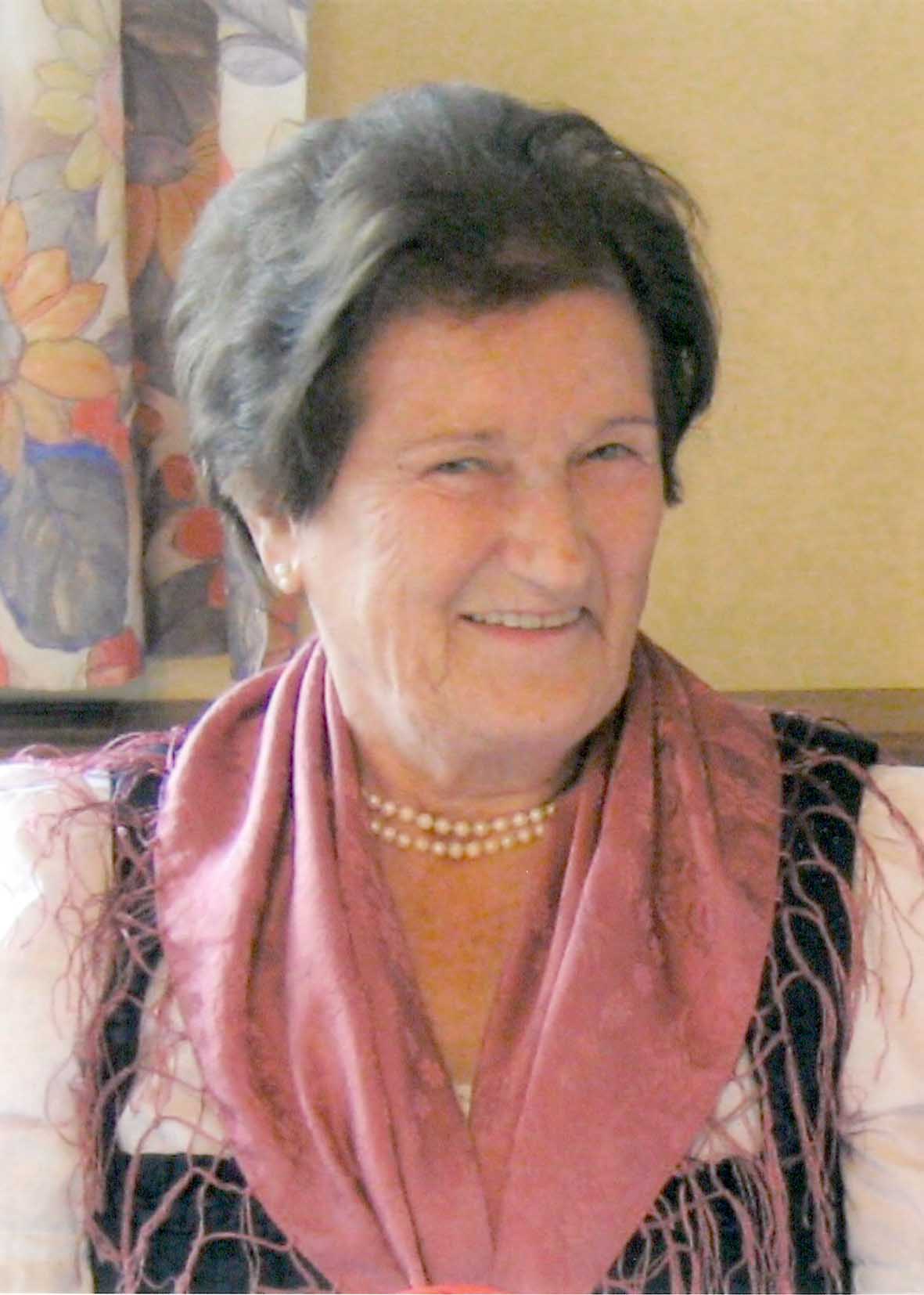 Gertrude Lechner (82)