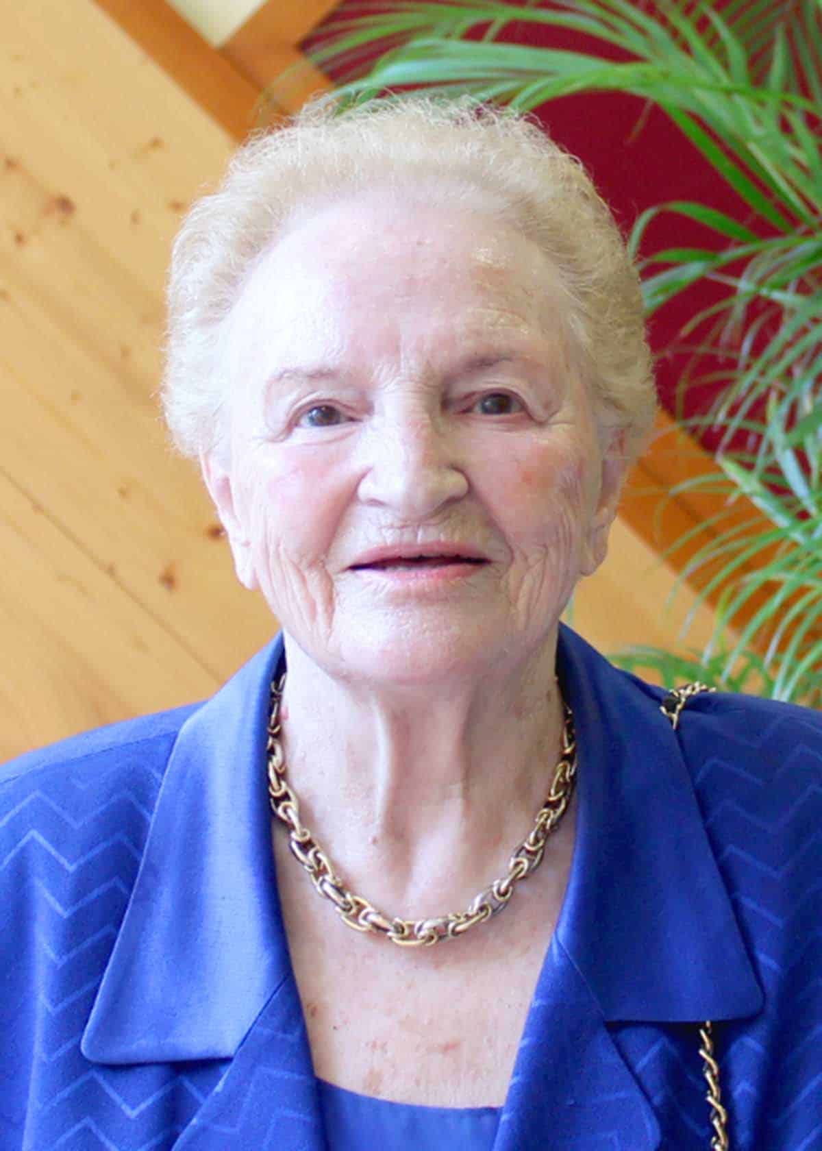 Ilse Neugebauer (90)