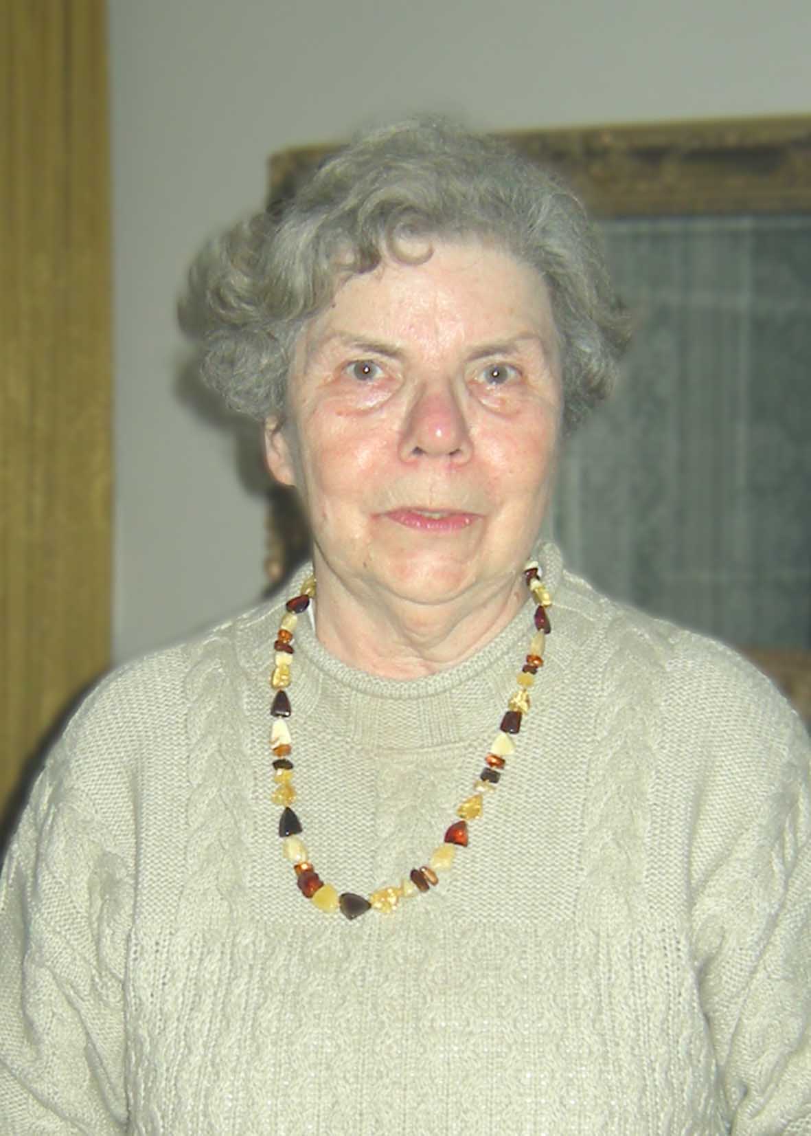 Dr. Helga Peterson (87)