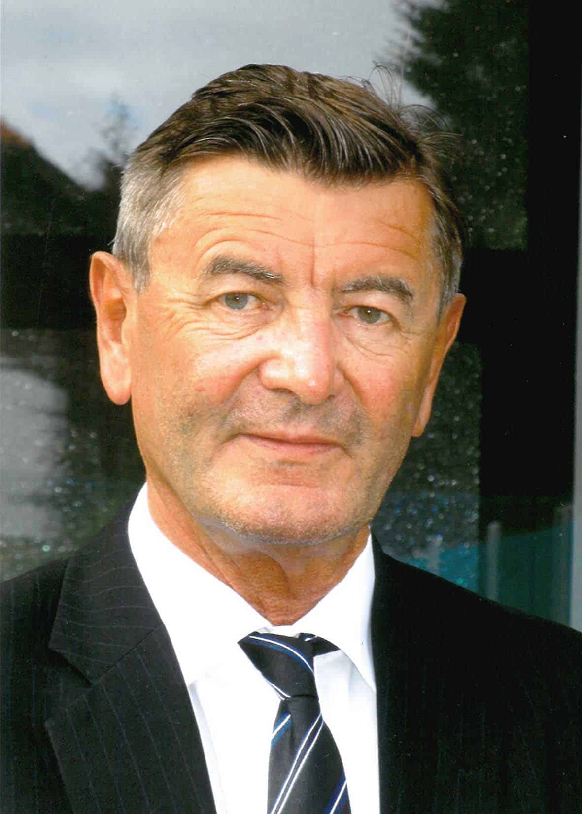 Helmut Prenner (65)