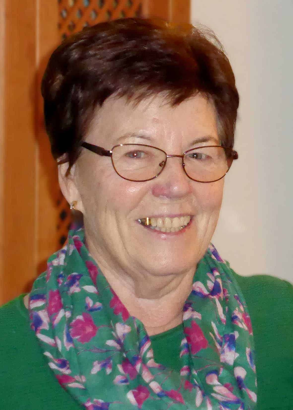 Christine Putz (82)