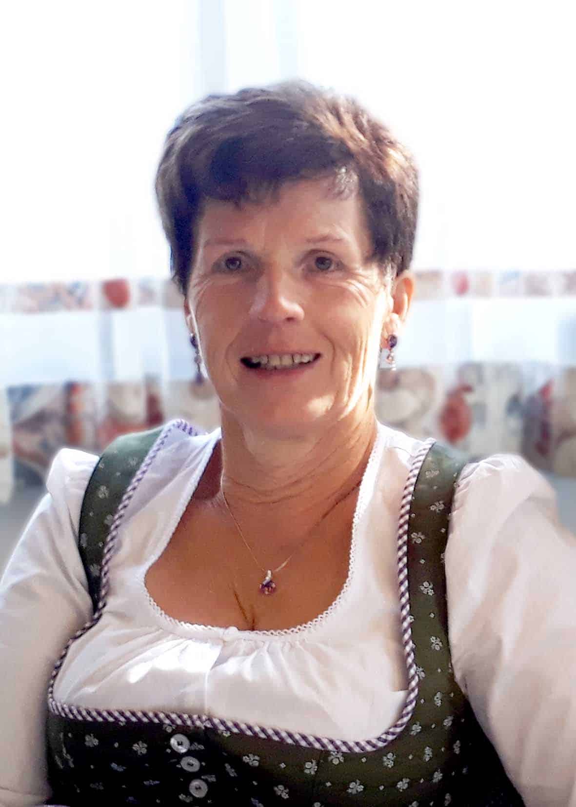Maria Riegler (62)