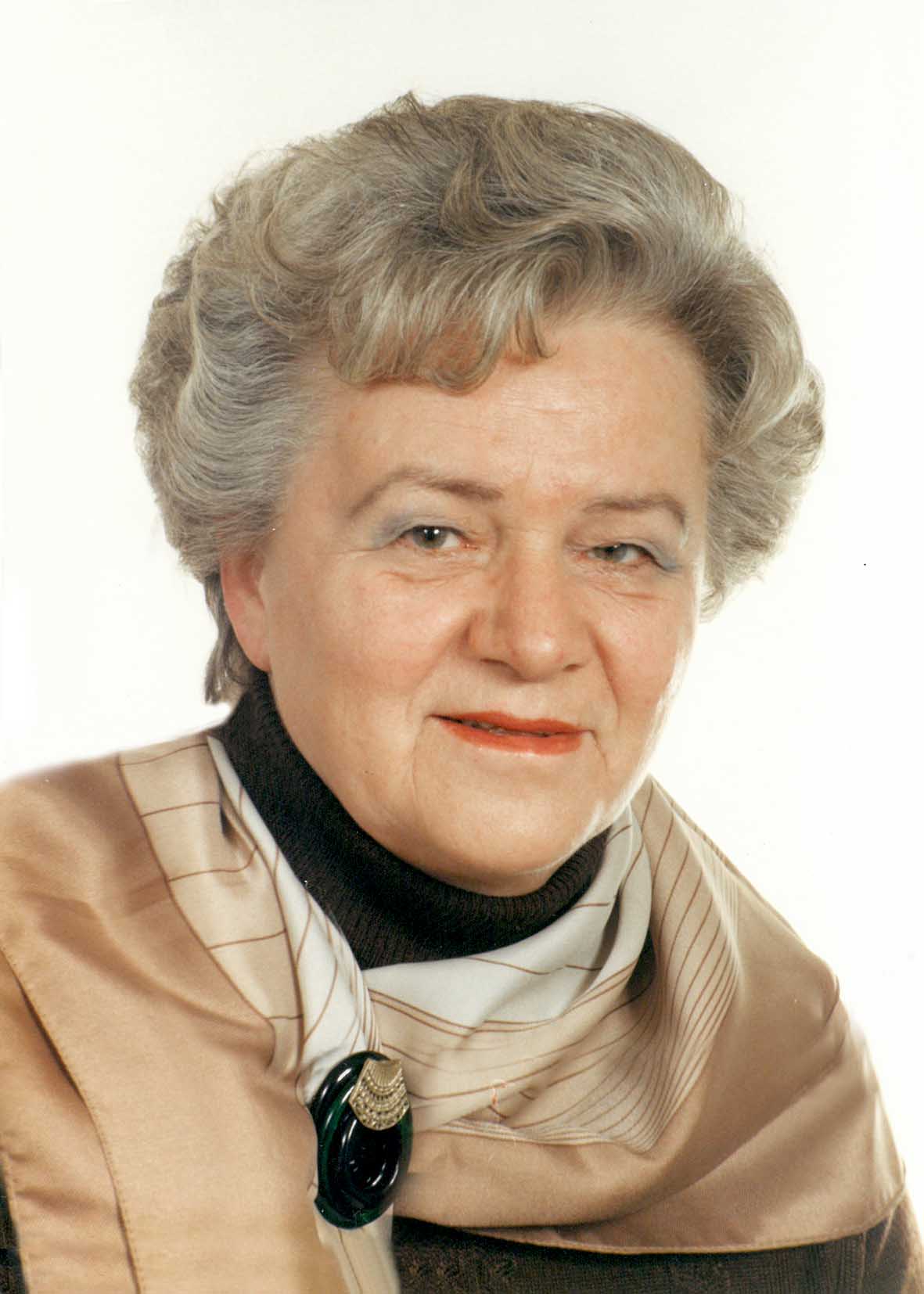 Aloisia Trestl (89)