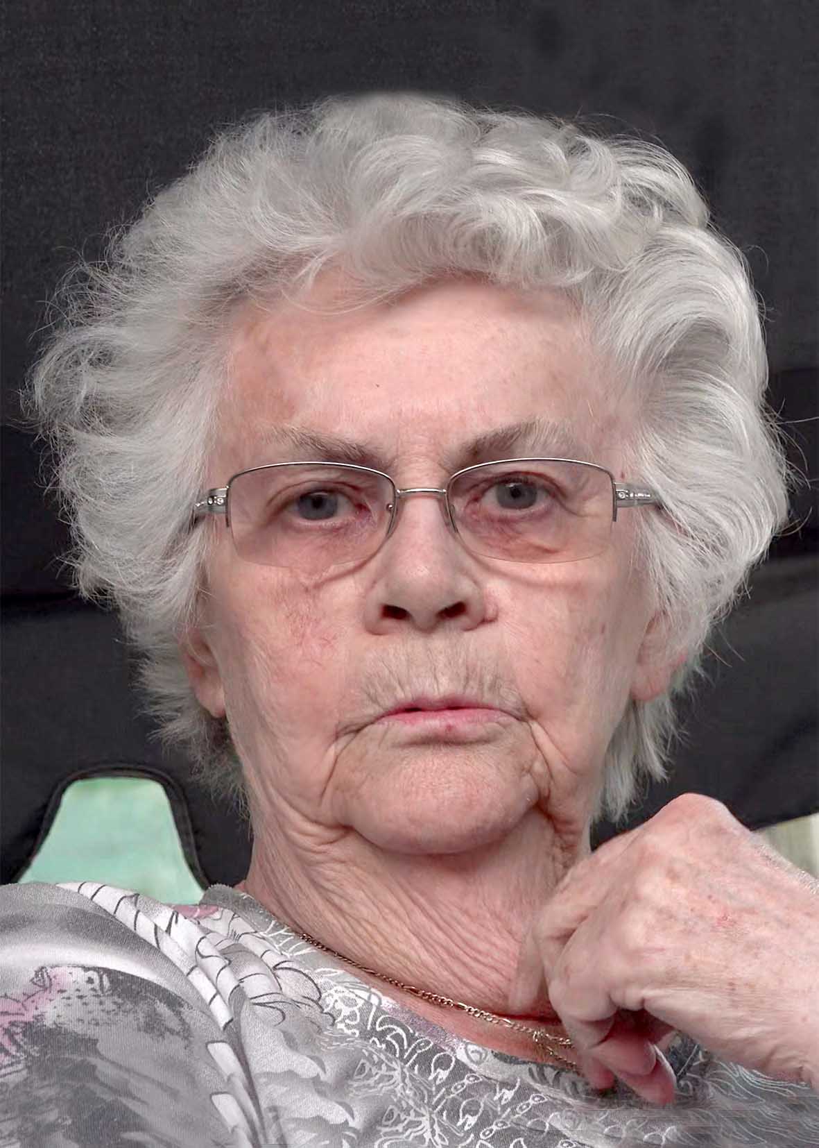 Elisabeth Kainz (85)