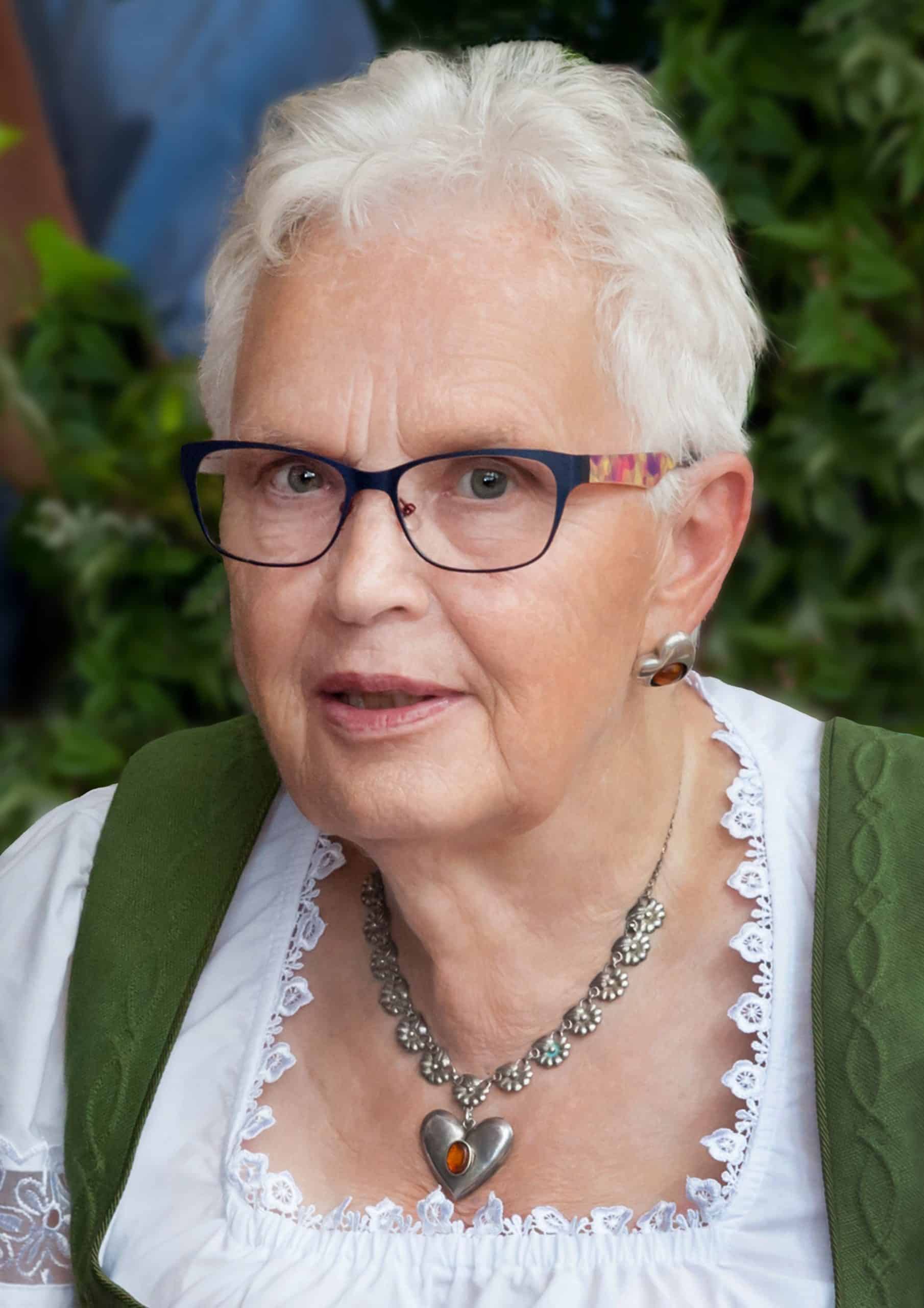 Viktoria Lechner (89)